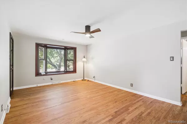 Denver, CO 80210,2692 S Pennsylvania ST