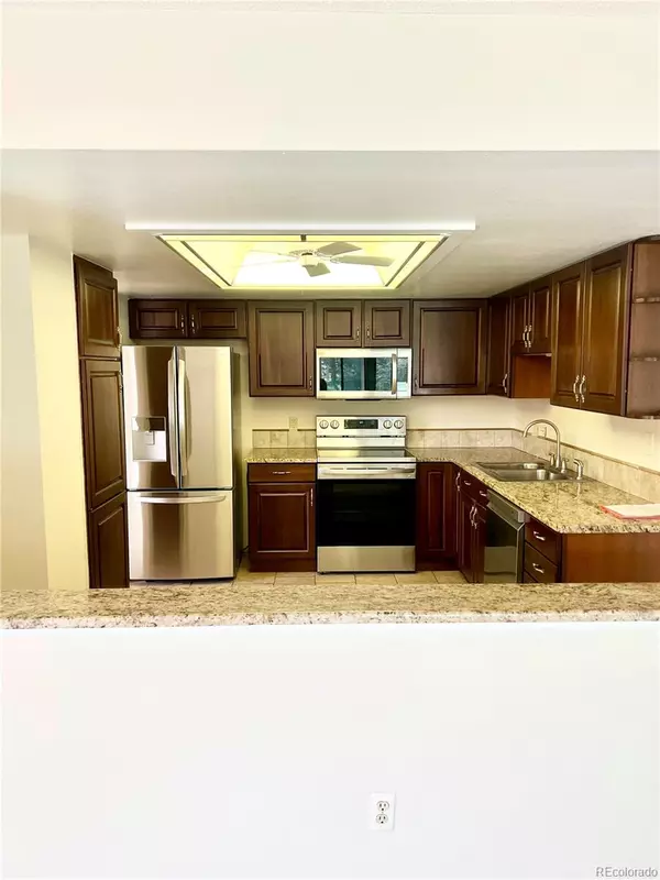 13901 E Marina DR #109, Aurora, CO 80014