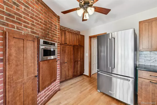 Denver, CO 80222,2550 S Dahlia ST