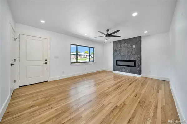 Lakewood, CO 80228,928 S Swadley ST