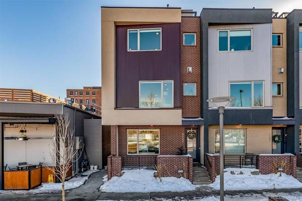 4052 W 17th AVE, Denver, CO 80204