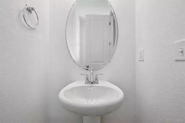 Bennett, CO 80102,45915 Wood Thrush AVE