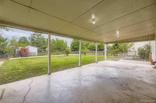 Denver, CO 80222,3040 S Forest ST