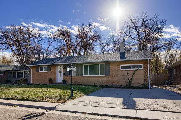 5620 E Cornell AVE, Denver, CO 80222