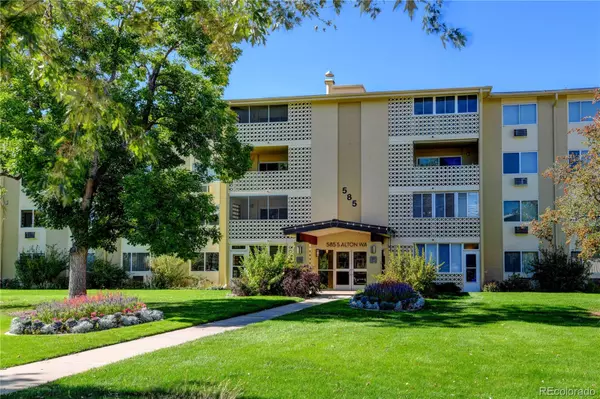 585 S Alton WAY #10A, Denver, CO 80247