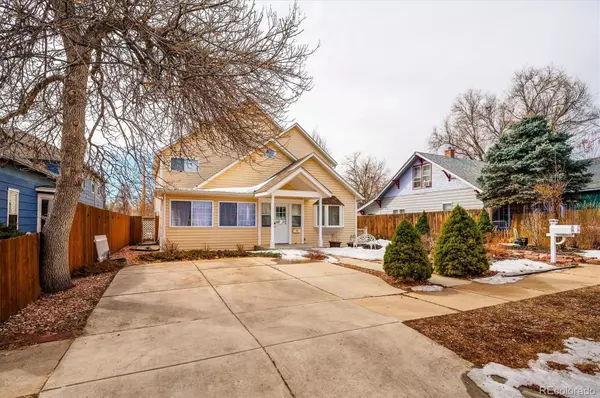 Lafayette, CO 80026,104 E Chester ST #B