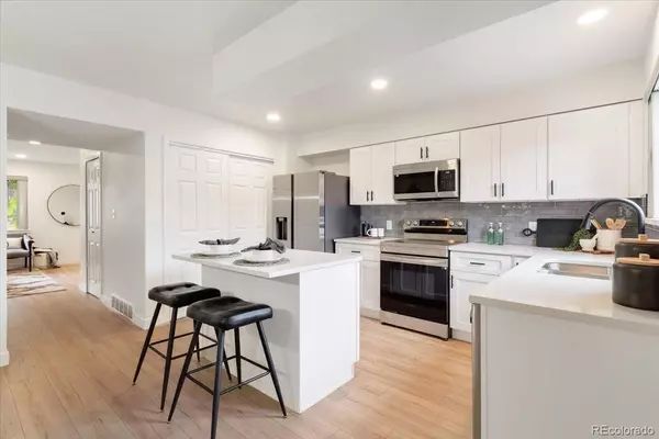 Lakewood, CO 80401,750 Tabor ST #24