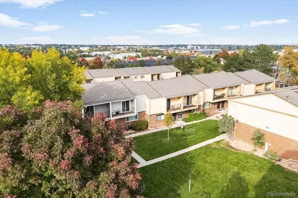 Lakewood, CO 80401,750 Tabor ST #24