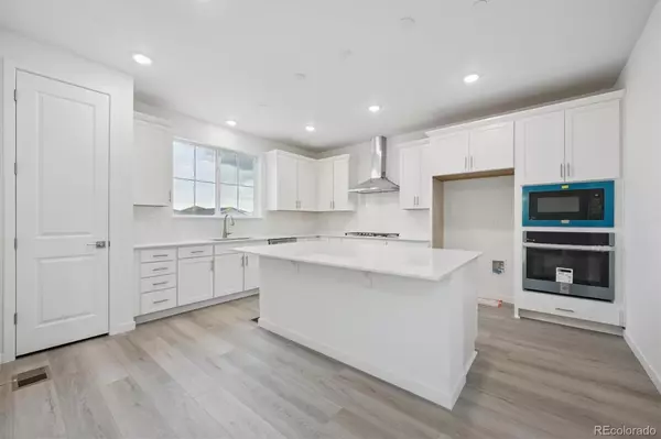 Commerce City, CO 80022,9255 Telluride CT