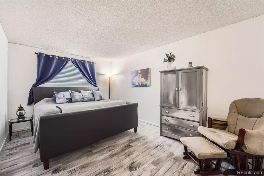 7695 E Quincy AVE #105, Denver, CO 80237