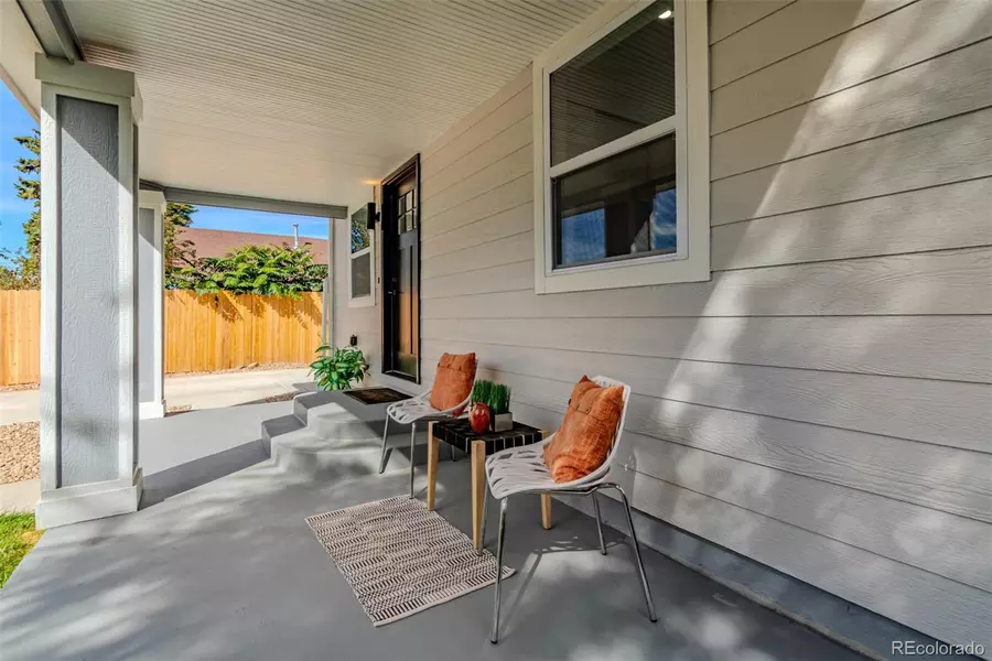2915 W 4th AVE, Denver, CO 80219