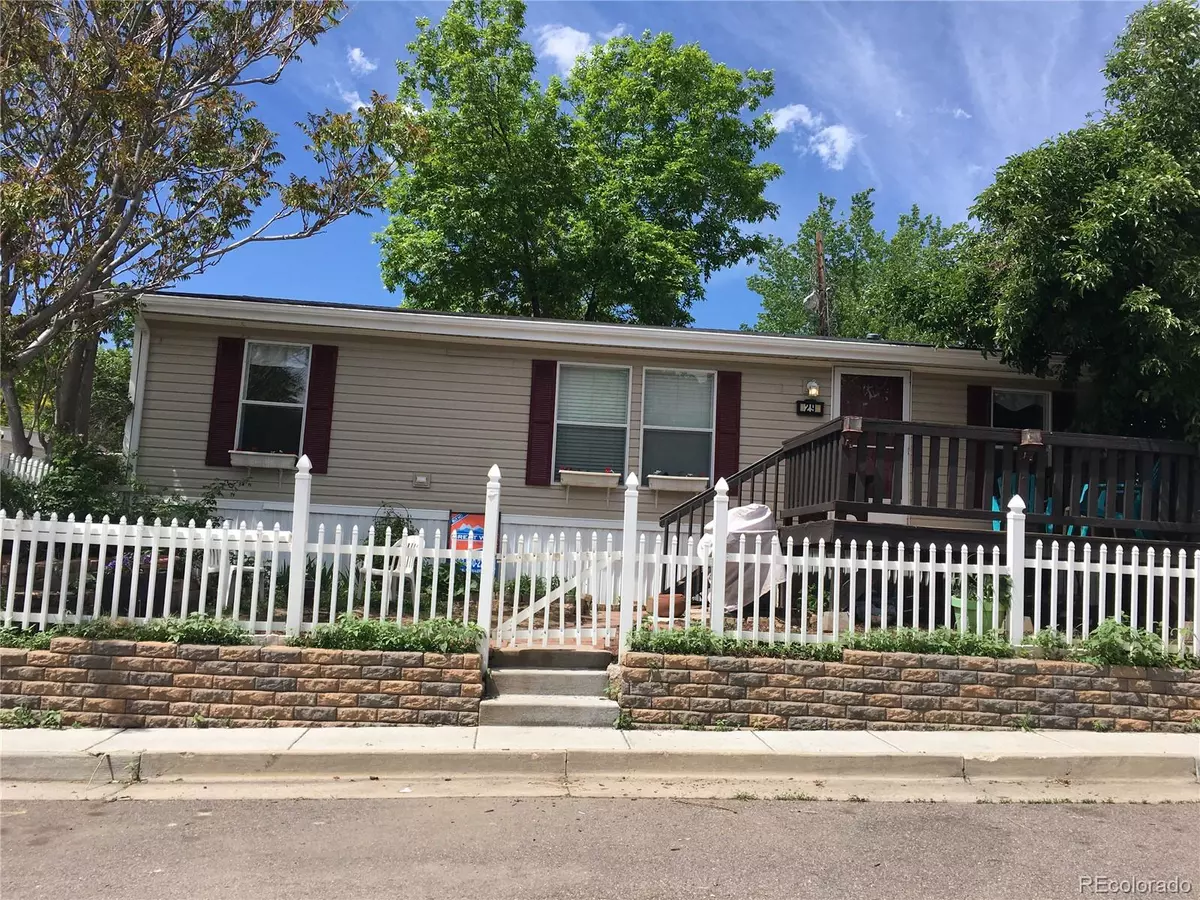 Golden, CO 80403,215 Cheyenne ST