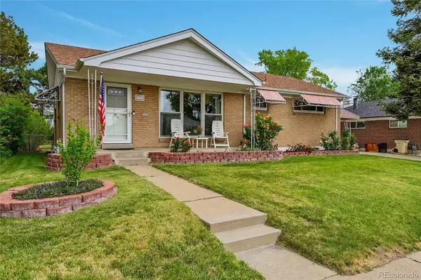 2121 W 73rd PL, Denver, CO 80221