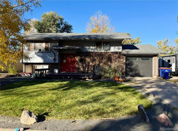 8423 Chase ST, Arvada, CO 80003