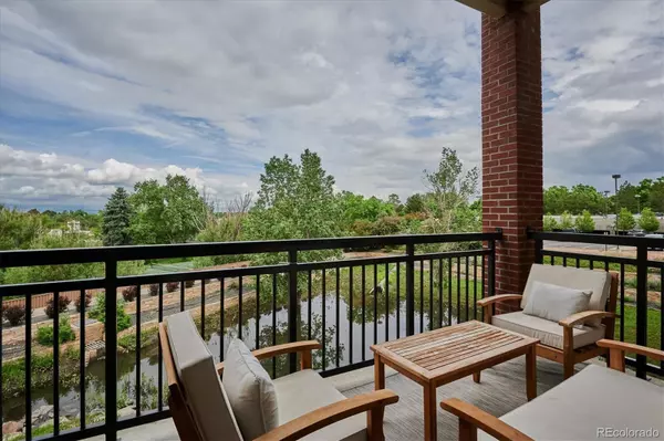 4885 S Monaco ST #203, Denver, CO 80237