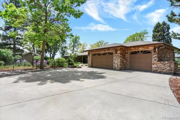 Denver, CO 80219,4790 W Lakeridge RD
