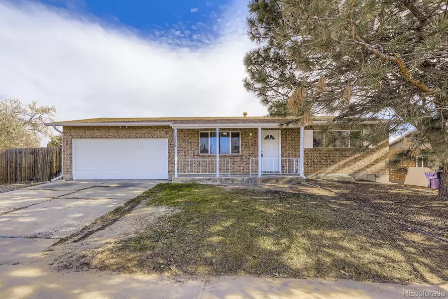 5332 Elkhart ST, Denver, CO 80239