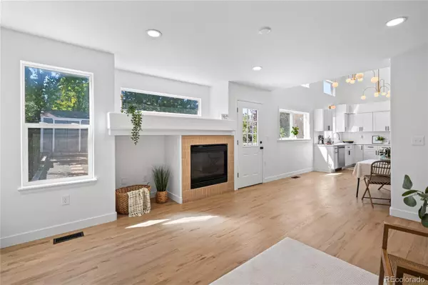 Highlands Ranch, CO 80130,10383 Ravenswood LN