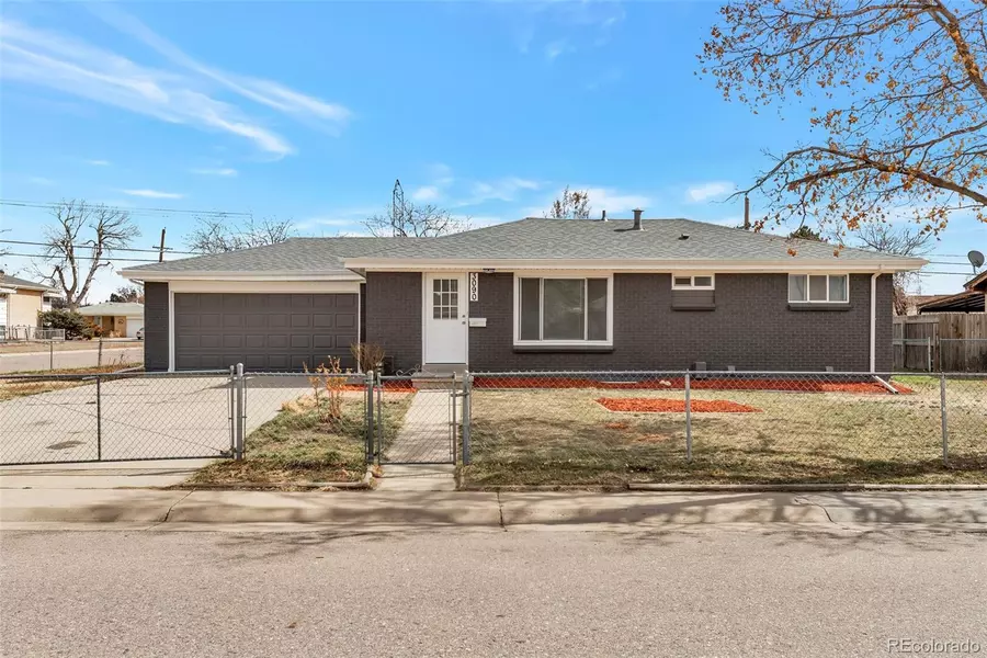 3090 Worchester ST, Aurora, CO 80011