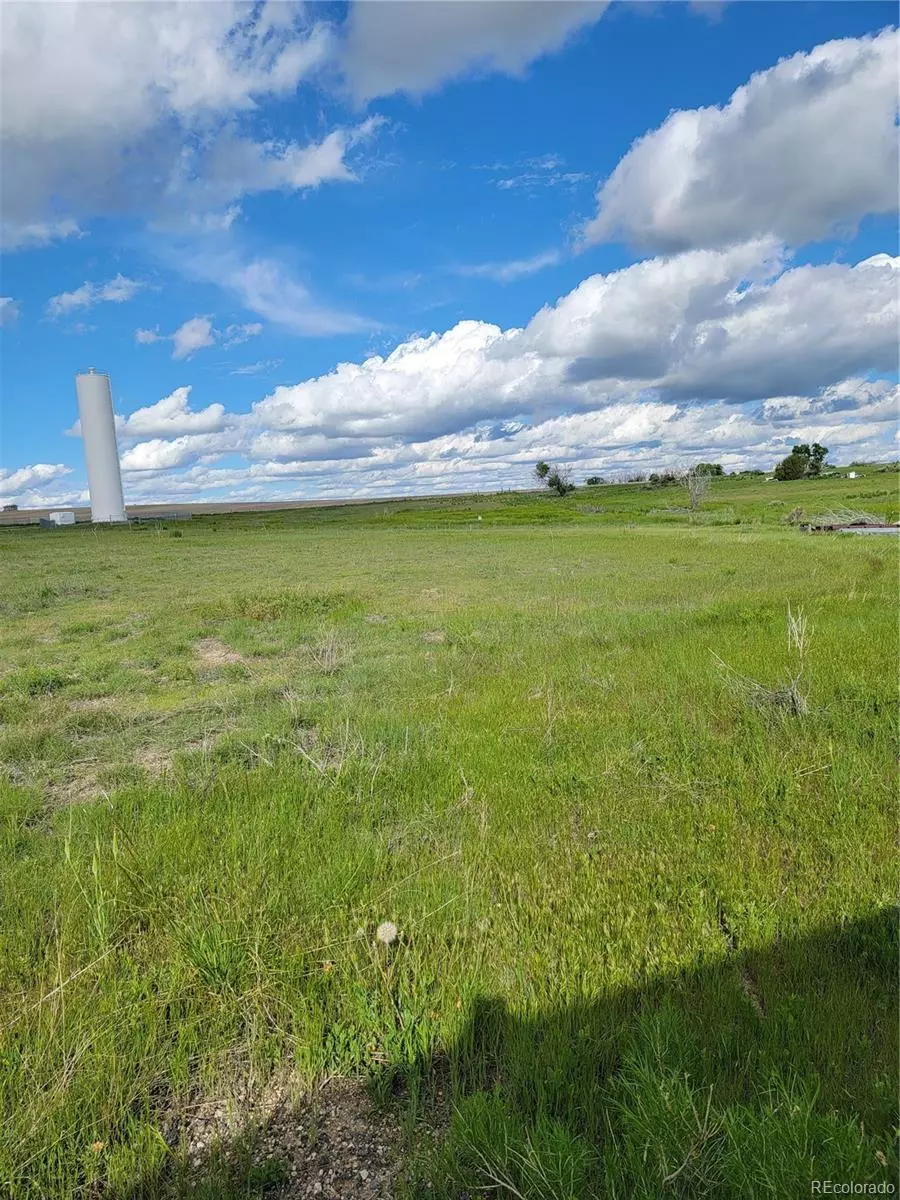 Deer Trail, CO 80105,Vacant Land 5 11th` Ave Way