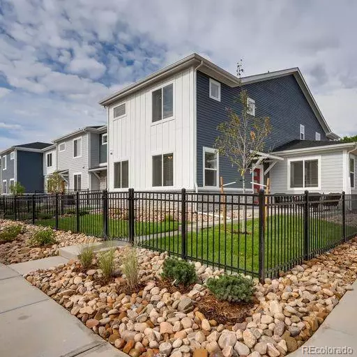 27463 E 1st PL, Aurora, CO 80018