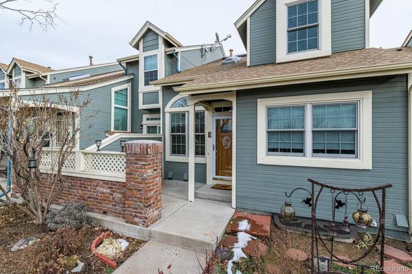 2896 W Long CIR #E, Littleton, CO 80120