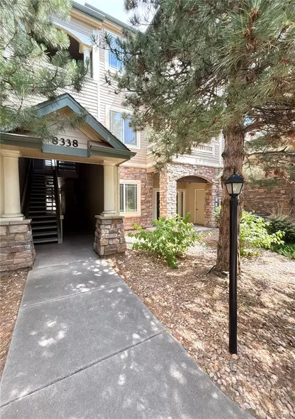 8338 S Independence CIR #104, Littleton, CO 80128