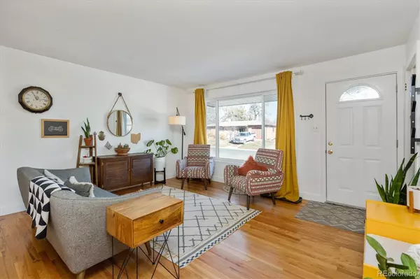 Littleton, CO 80123,3328 W Aksarben AVE