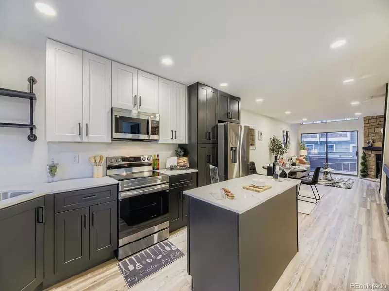 8747 W Cornell AVE #5, Lakewood, CO 80227