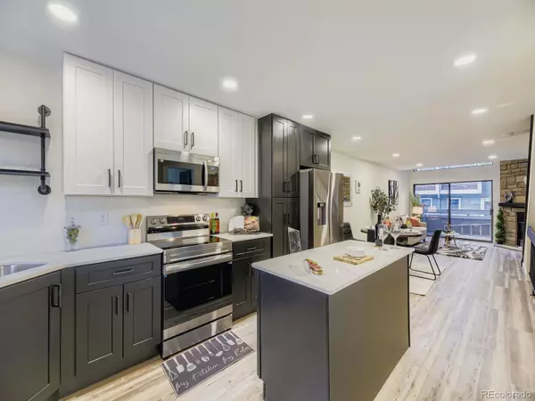 8747 W Cornell AVE #5, Lakewood, CO 80227