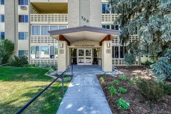 700 S Alton WAY #12C, Denver, CO 80247
