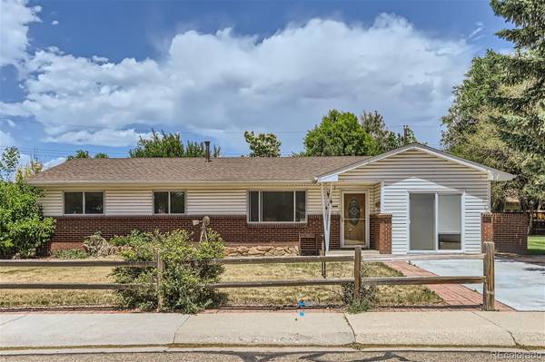 18 Empson DR,  Longmont,  CO 80504