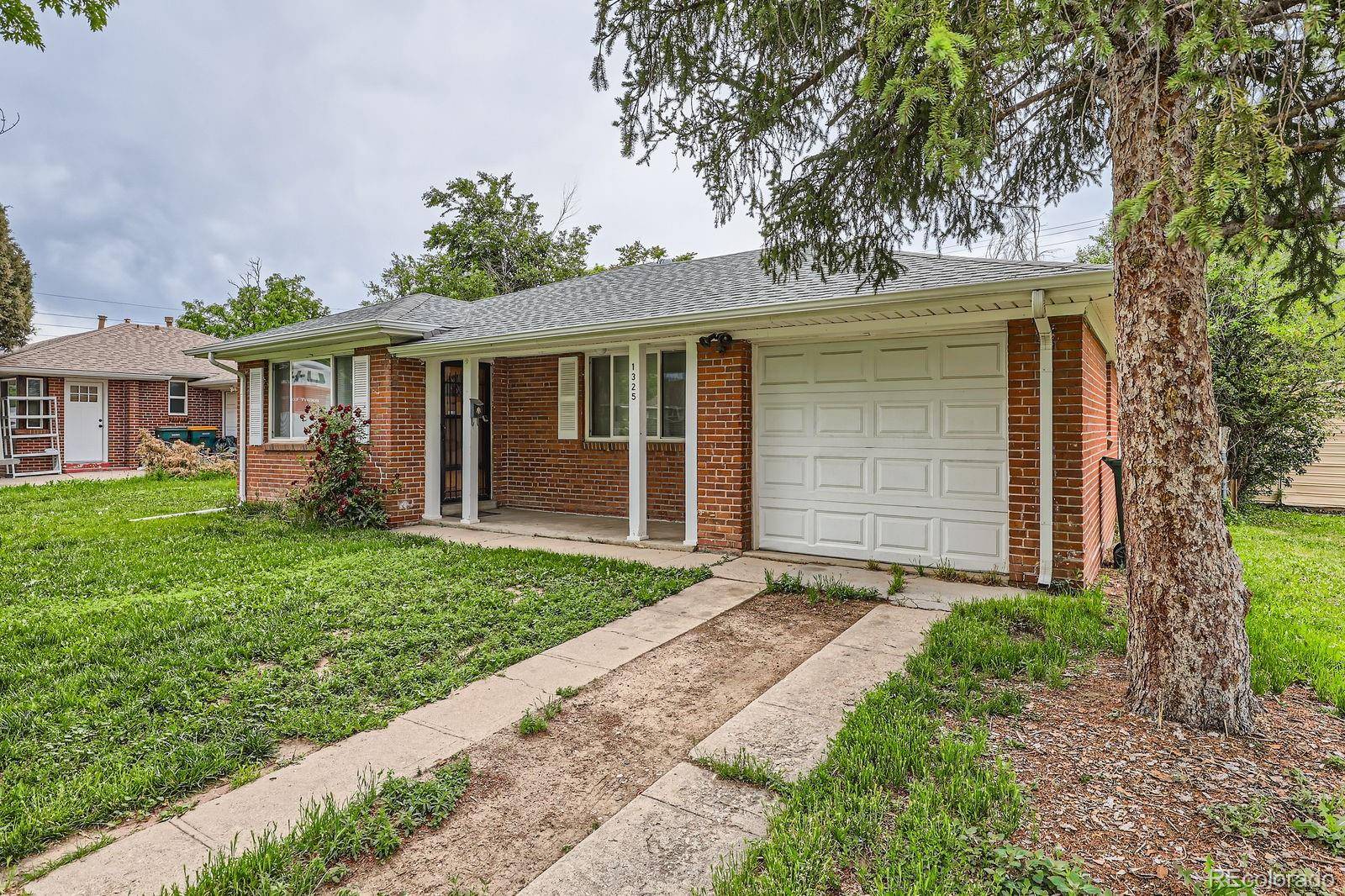 Aurora, CO 80010,1325 Geneva ST