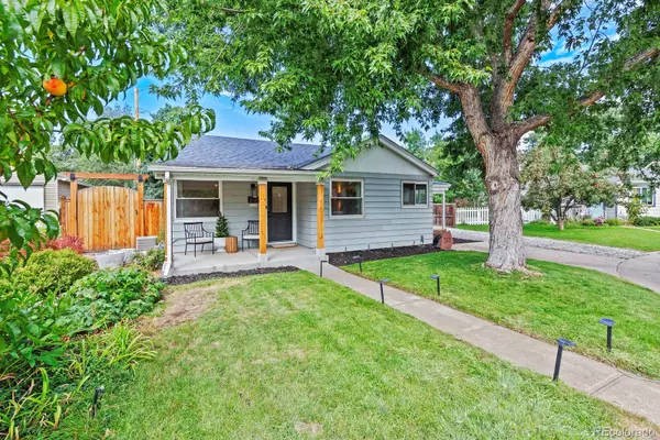 2171 W Fair CIR, Littleton, CO 80120
