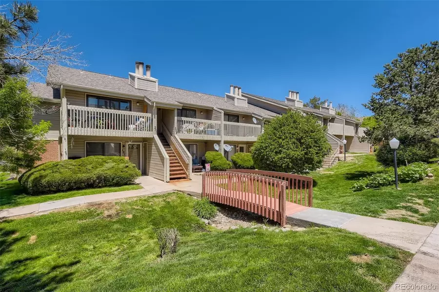 532 Oakwood DR #D103, Castle Rock, CO 80104