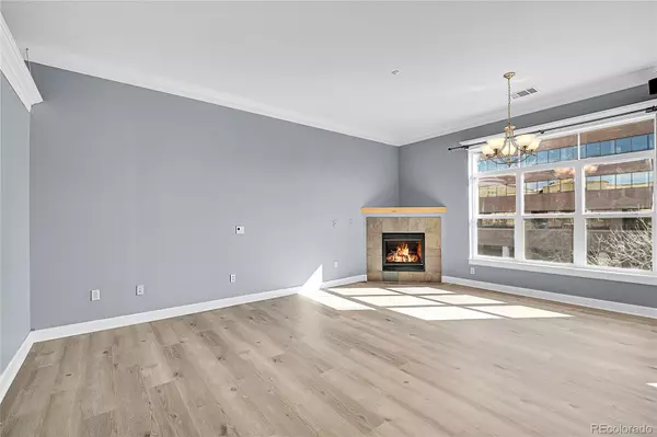 Englewood, CO 80111,5677 S Park PL #A202