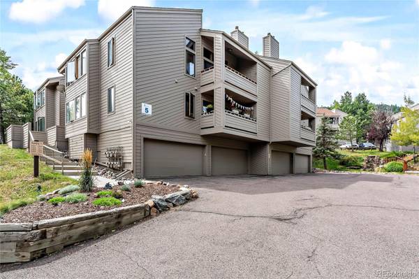 Golden, CO 80401,23644 Pondview PL #G