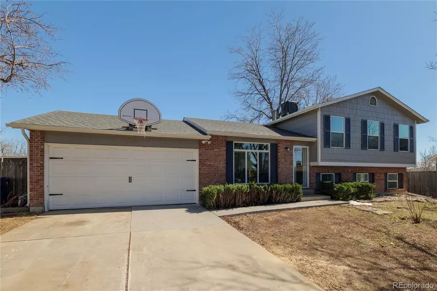 18050 E Pacific PL, Aurora, CO 80013