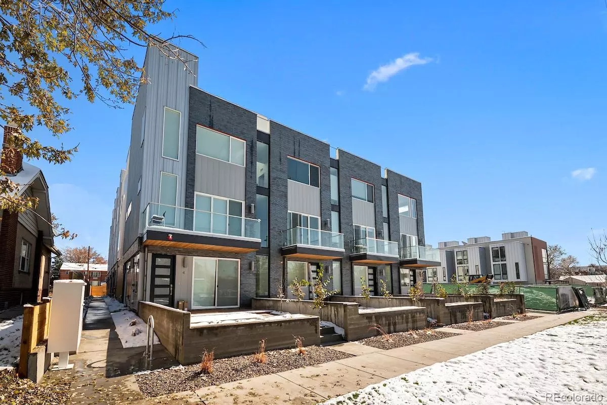 Denver, CO 80204,1624 Irving ST #1