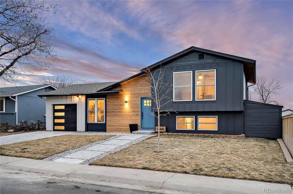 18835 W 59th PL, Golden, CO 80403