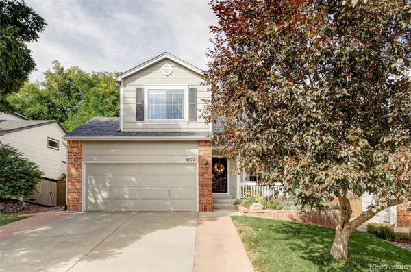 9671 Whitecliff PL, Highlands Ranch, CO 80129