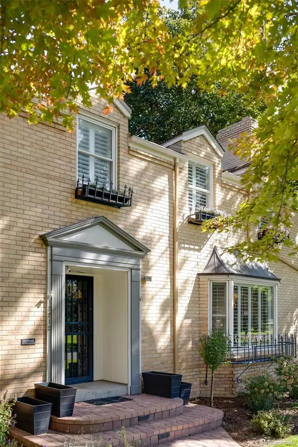 Denver, CO 80222,2212 Monaco ST