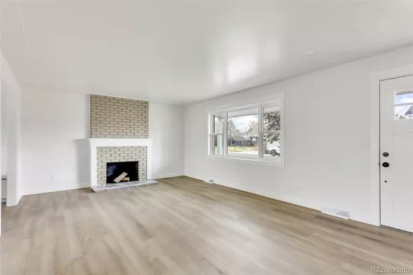 Littleton, CO 80120,7652 S Gallup CT