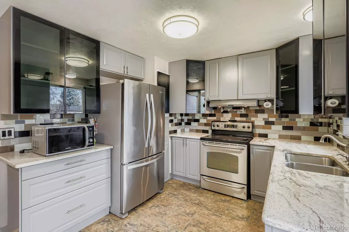 Lakewood, CO 80226,10605 W Dakota AVE