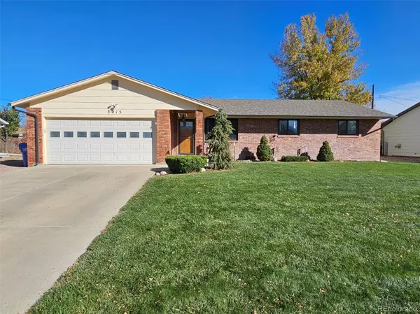 3015 Penmoor DR, Canon City, CO 81212
