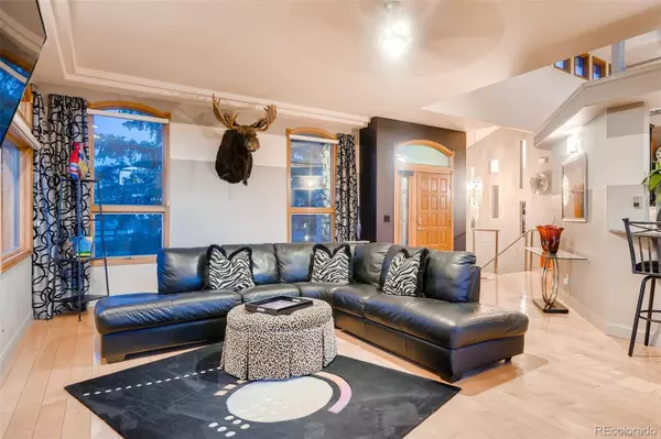 Golden, CO 80401,749 Kachina CIR