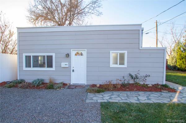 5719 Saulsbury ST, Arvada, CO 80002