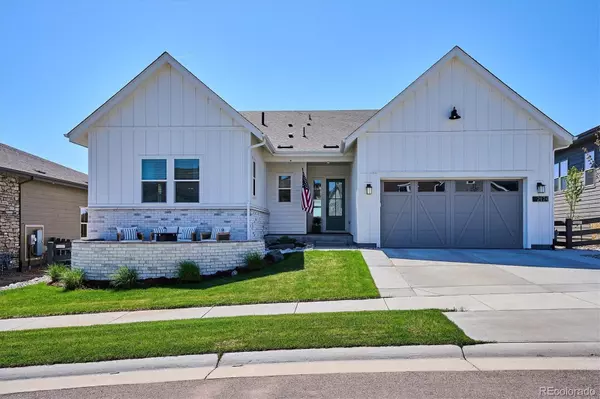 2124 Bellcove DR, Castle Pines, CO 80108