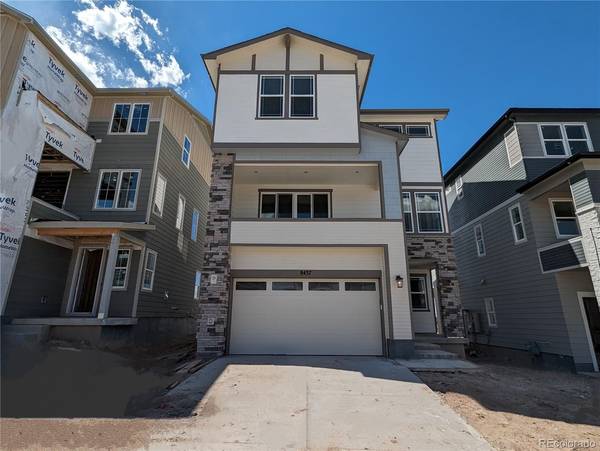 8437 Butte Creek ST, Littleton, CO 80125