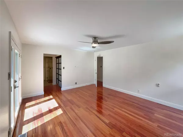 Centennial, CO 80122,7041 S Franklin ST